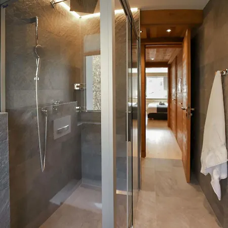 Dianthus-2 By Interhome زيرمات