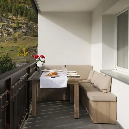 Appartamento Dianthus-2 By Interhome Zermatt